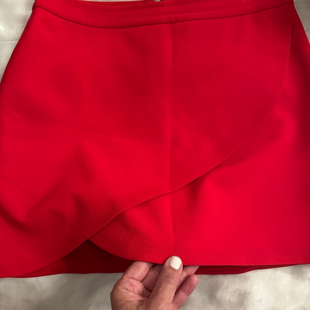 Alice + Olivia Vibrant Red Mini Skirt - Picture 2 of 3
